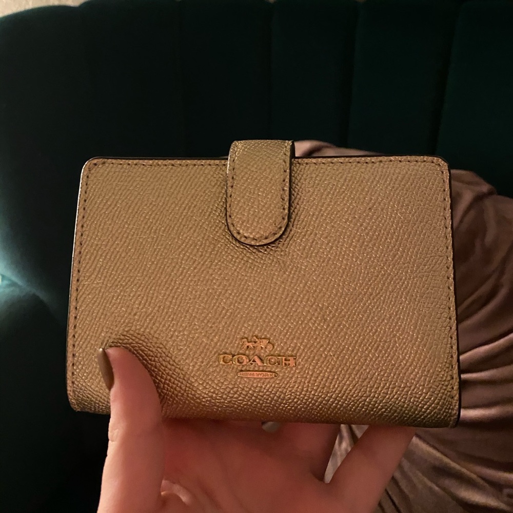 Golden Coach wallet